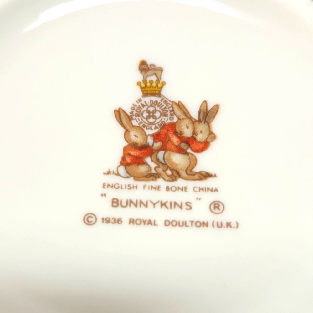 Bunnykins Breakfast Trio - Plate, Bowl, Cup (different patterns) - Picture 14 of 14